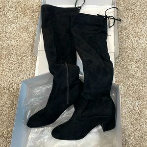 Marc Fisher knee high suede black boots